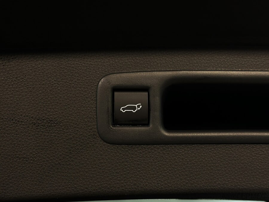 Фото TOYOTA Highlander IV (U70) с пробегом | №17