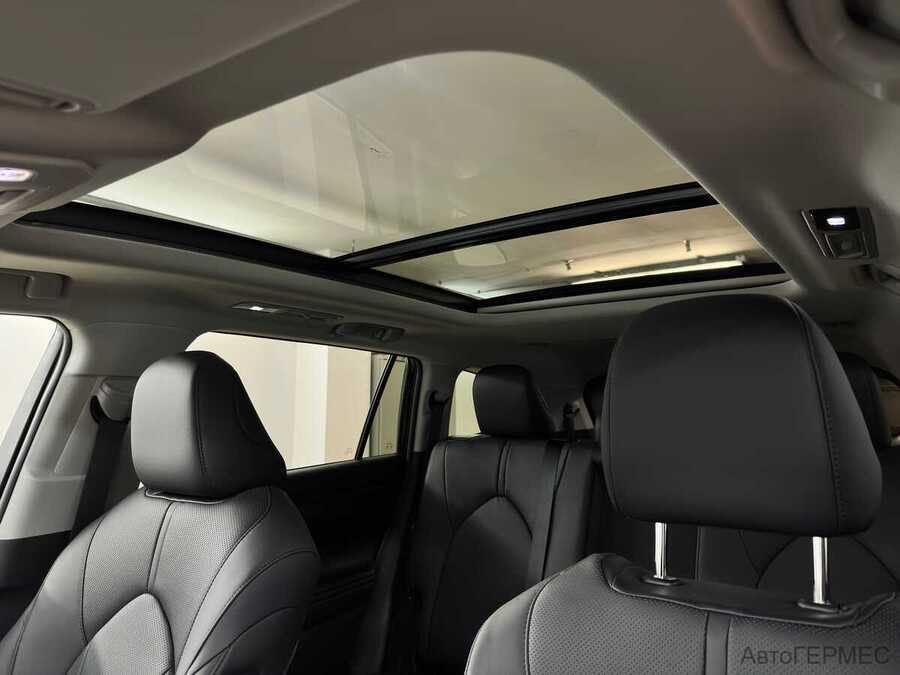 Фото TOYOTA Highlander IV (U70) с пробегом | №16