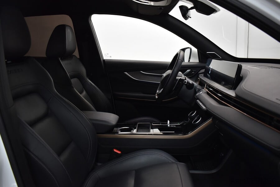 Фото Exeed LX II Рестайлинг с пробегом | №14