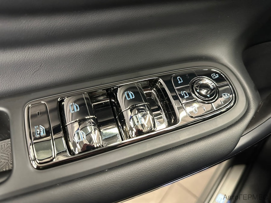 Фото Exeed LX I Рестайлинг с пробегом | №12 Фото Exeed LX I Рестайлинг с пробегом | №12