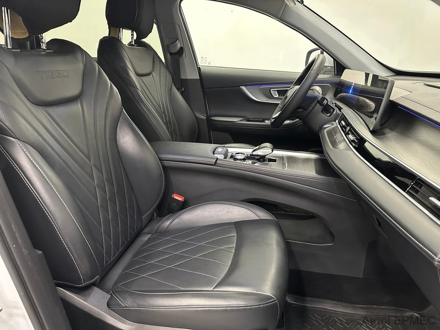 Фото CHERY Tiggo 8 Pro MAX I Рестайлинг с пробегом | №16