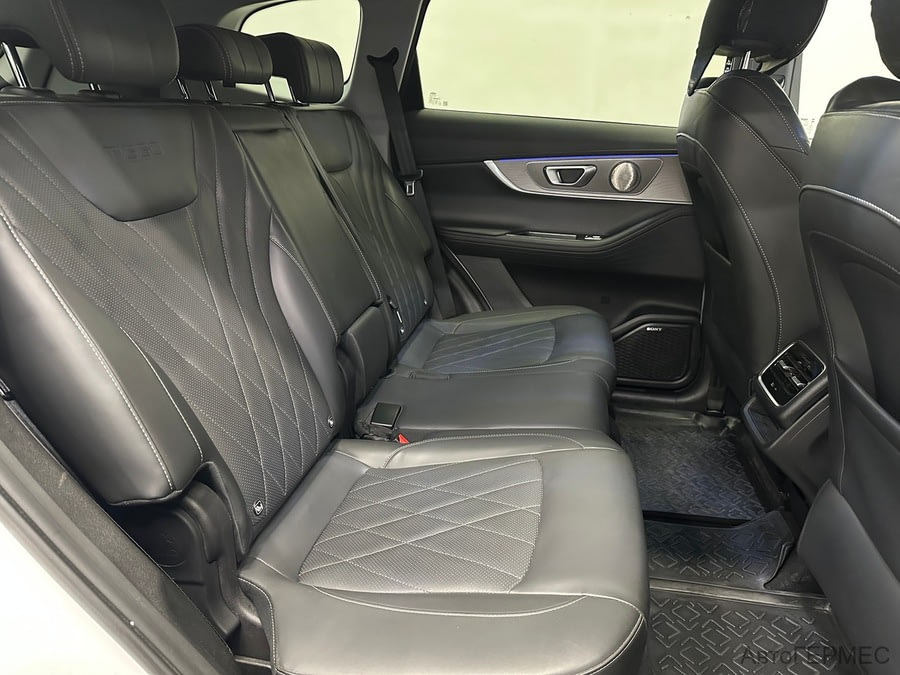 Фото CHERY Tiggo 8 Pro MAX I Рестайлинг с пробегом | №17