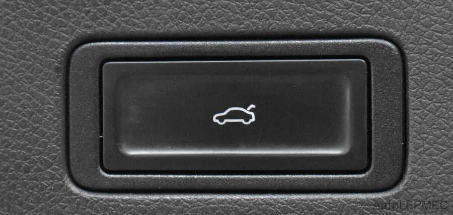 Фото CHERY Tiggo 8 I с пробегом | №17