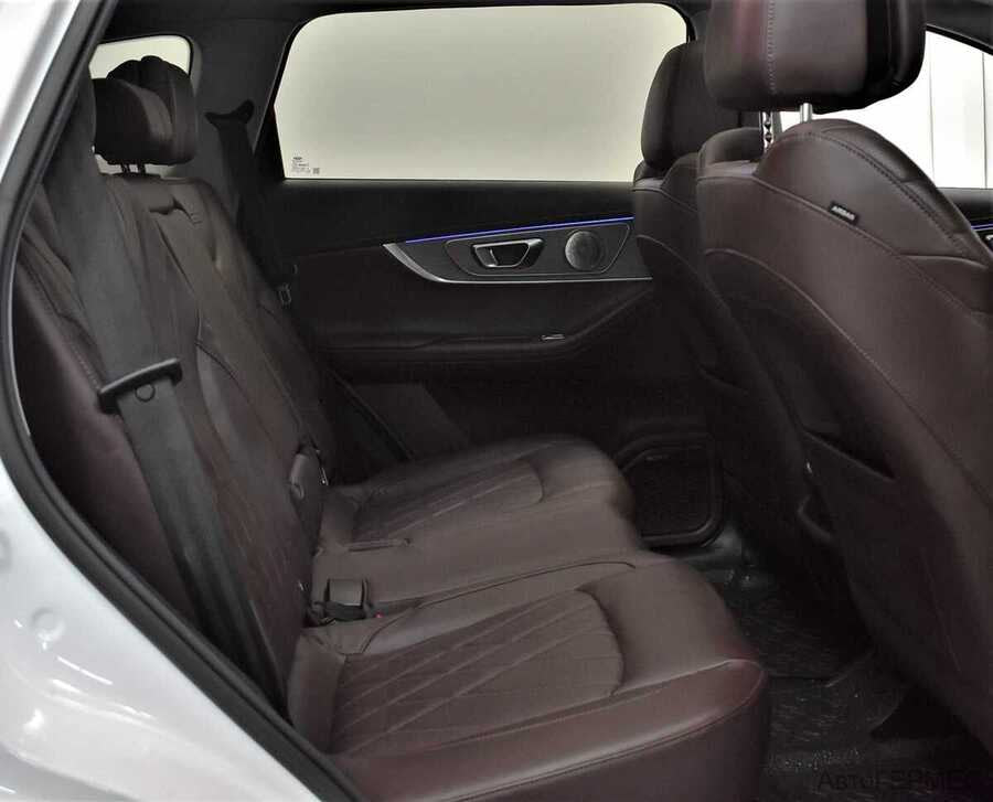 Фото CHERY Tiggo 8 Pro MAX I Рестайлинг с пробегом | №15