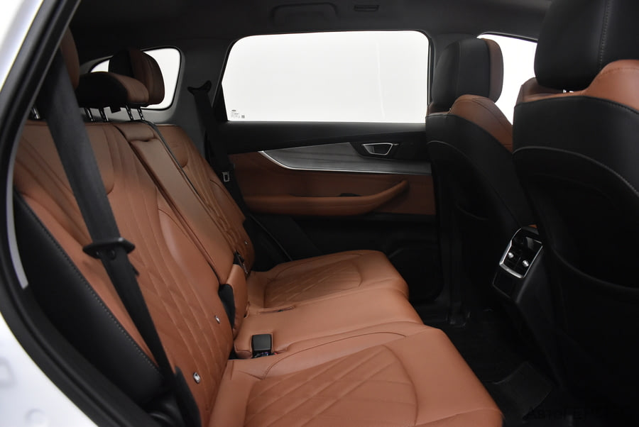 Фото CHERY Tiggo 8 Pro MAX I с пробегом | №18