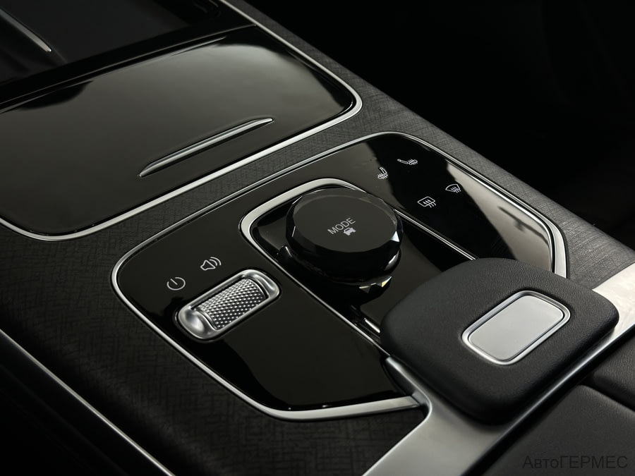 Фото Jaecoo J8 I с пробегом | №10