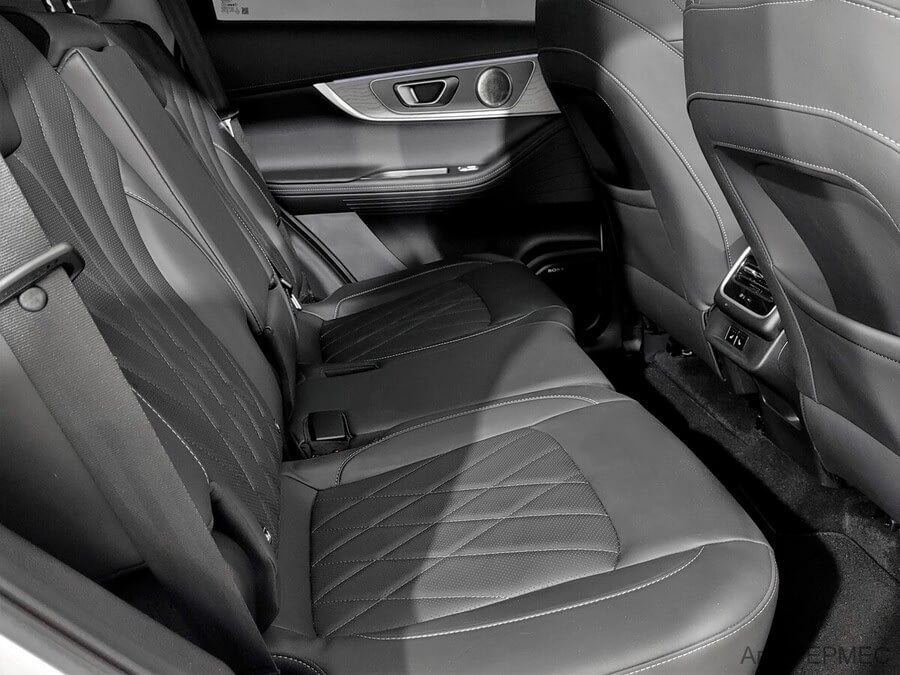 Фото CHERY Tiggo 8 Pro MAX I Рестайлинг с пробегом | №13