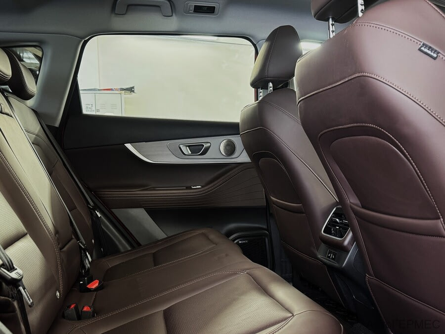 Фото CHERY Tiggo 7 Pro MAX I Рестайлинг с пробегом | №17