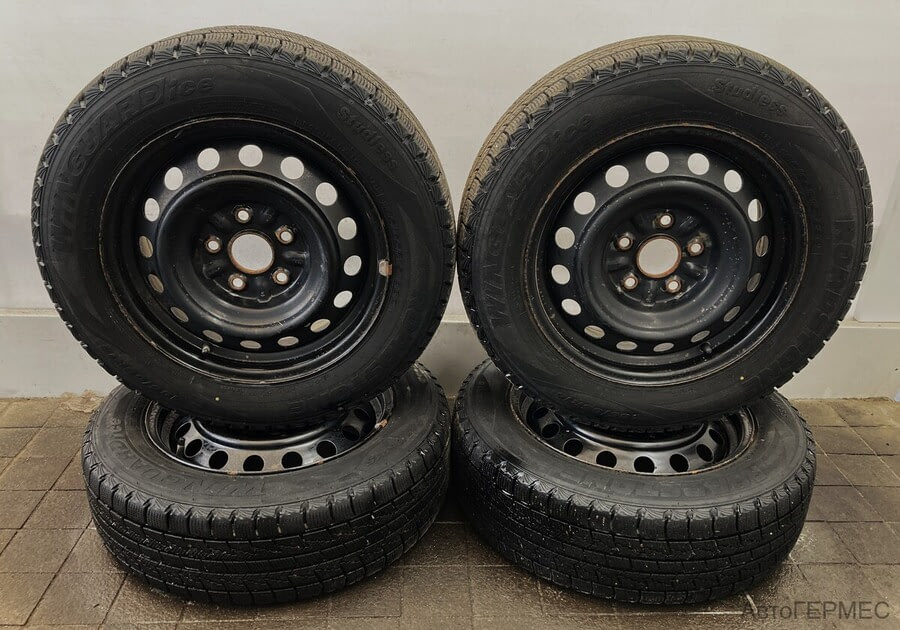 Фото SUZUKI Ertiga II Рестайлинг с пробегом | №19 Фото SUZUKI Ertiga II Рестайлинг с пробегом | №19