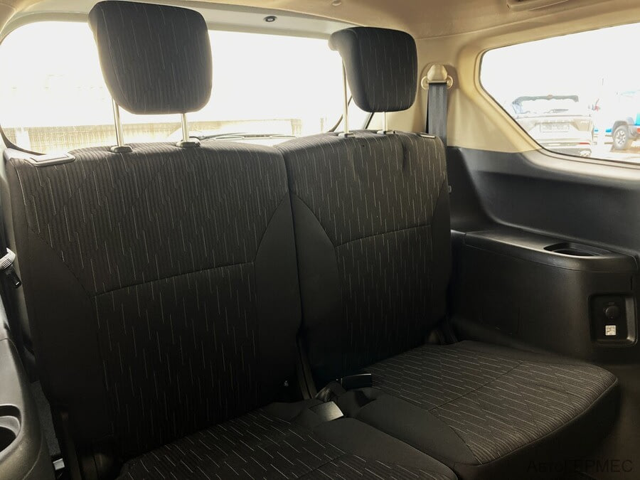 Фото SUZUKI Ertiga II Рестайлинг с пробегом | №14 Фото SUZUKI Ertiga II Рестайлинг с пробегом | №14