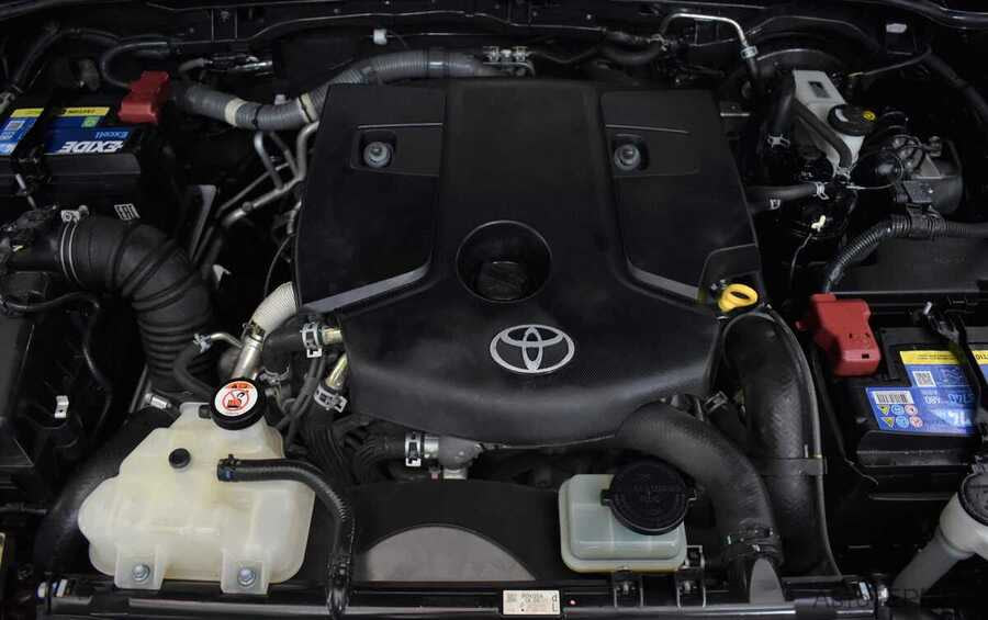 Фото TOYOTA Fortuner II с пробегом | №17