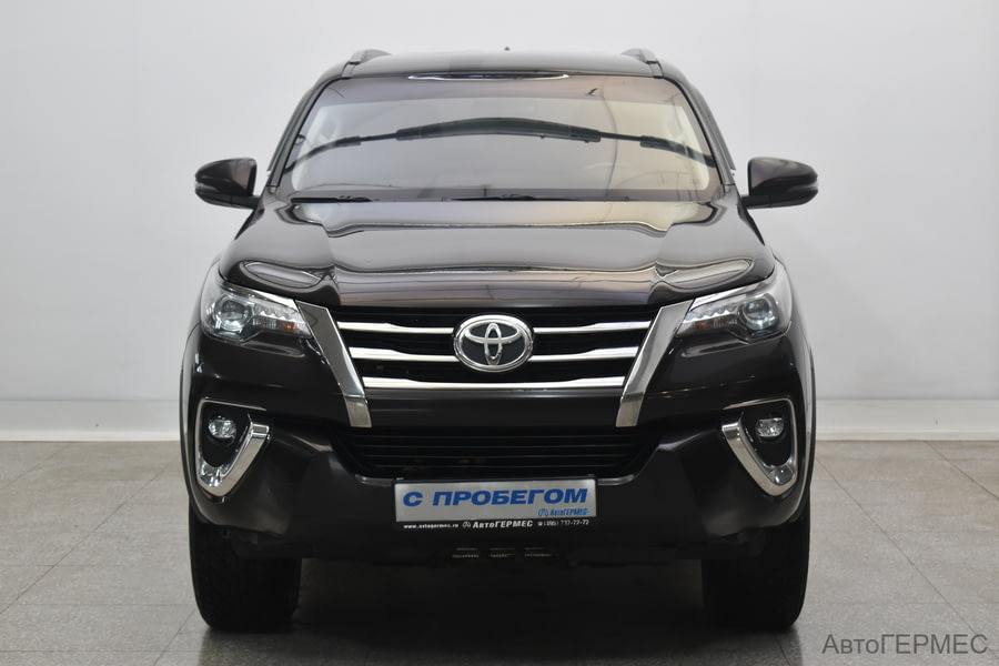Фото TOYOTA Fortuner II с пробегом | №2 Фото TOYOTA Fortuner II с пробегом | №2