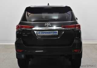 Фото TOYOTA Fortuner II с пробегом