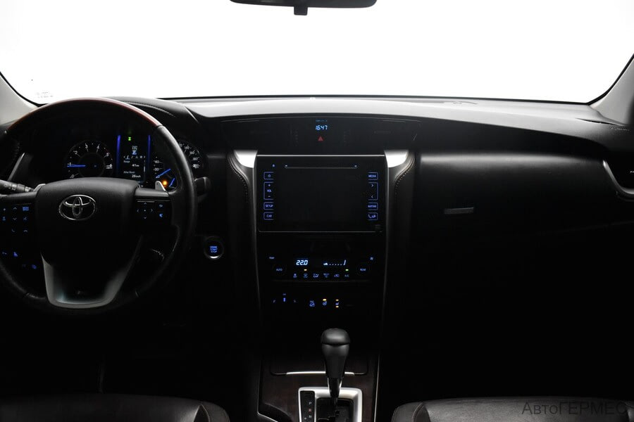 Фото TOYOTA Fortuner II с пробегом | №5 Фото TOYOTA Fortuner II с пробегом | №5