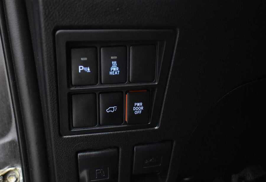 Фото TOYOTA Fortuner II с пробегом | №12