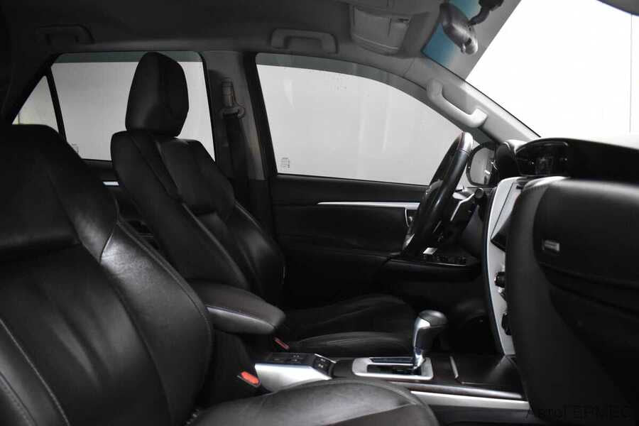 Фото TOYOTA Fortuner II с пробегом | №14