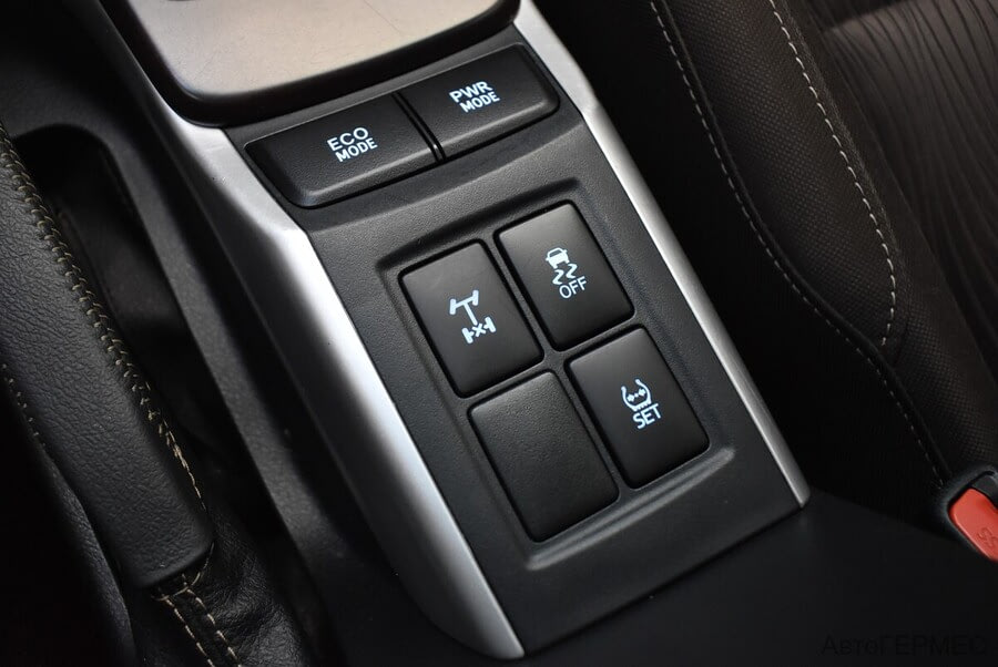 Фото TOYOTA Fortuner II с пробегом | №10