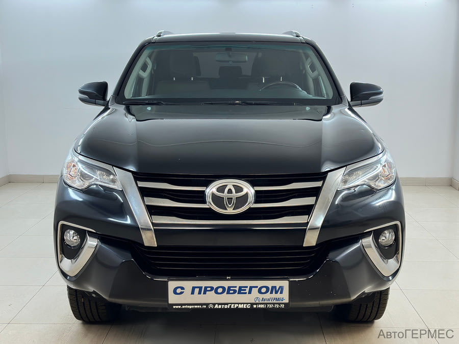 Фото TOYOTA Fortuner II с пробегом | №2 Фото TOYOTA Fortuner II с пробегом | №2