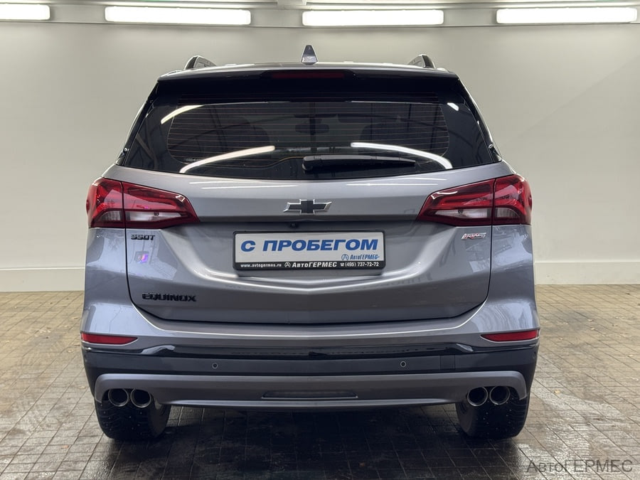 Фото Chevrolet Equinox III Рестайлинг с пробегом | №4 Фото Chevrolet Equinox III Рестайлинг с пробегом | №4