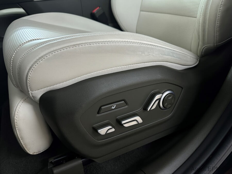 Фото HYUNDAI Santa Fe V с пробегом | №14 Фото HYUNDAI Santa Fe V с пробегом | №14