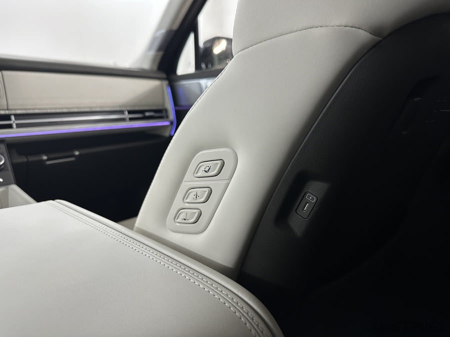 Фото HYUNDAI Santa Fe V с пробегом | №15 Фото HYUNDAI Santa Fe V с пробегом | №15