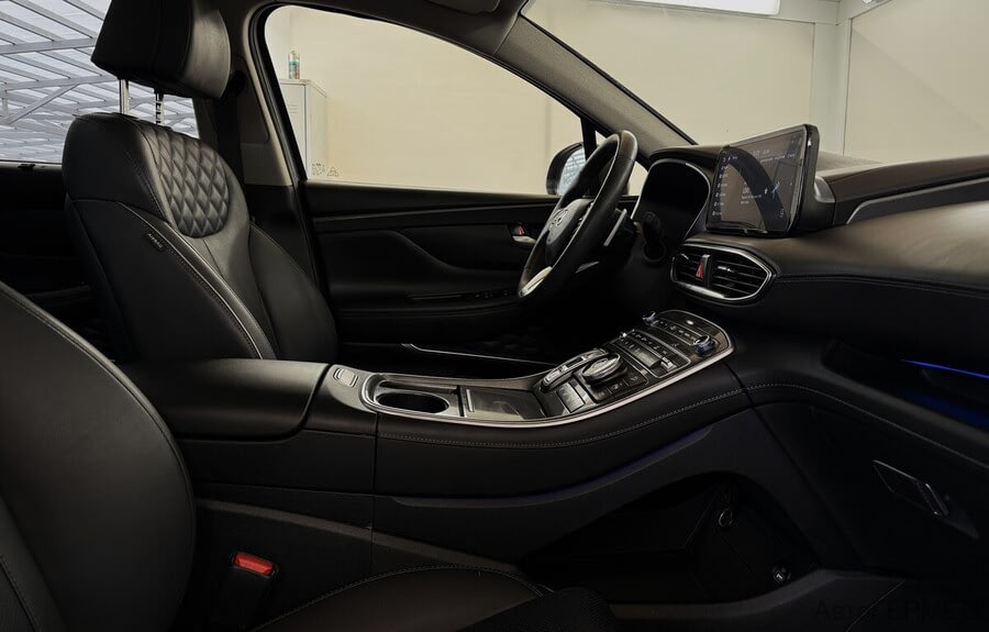 Фото HYUNDAI Santa Fe IV Рестайлинг с пробегом | №15 Фото HYUNDAI Santa Fe IV Рестайлинг с пробегом | №15