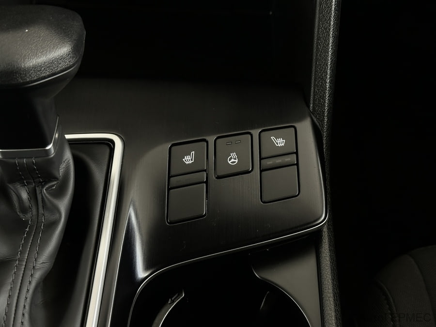 Фото Kia Sportage V Рестайлинг с пробегом | №11