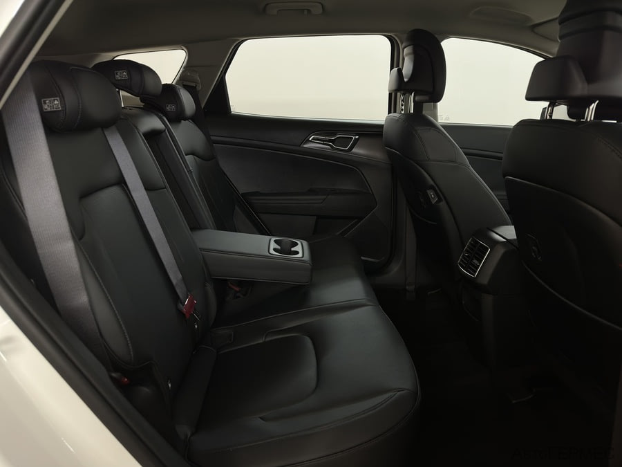 Фото Kia Sportage V с пробегом | №18