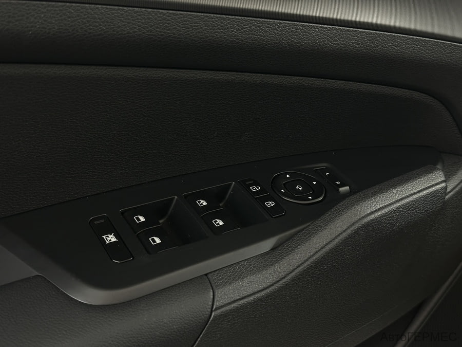 Фото Kia Sportage V с пробегом | №9