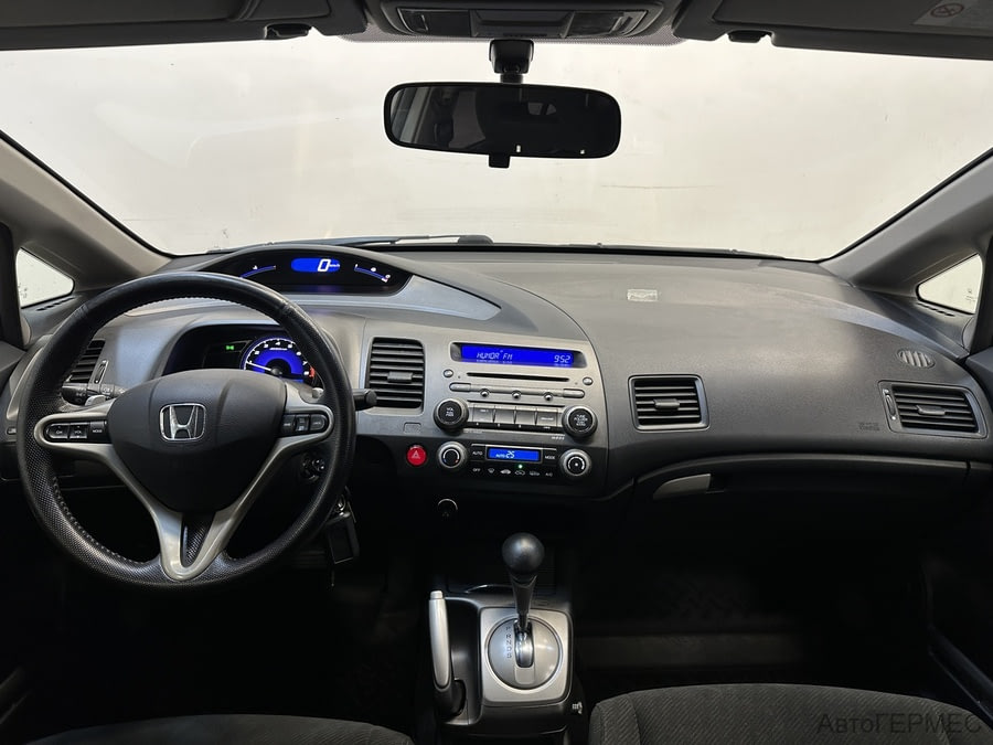 Фото Honda Civic VIII Рестайлинг с пробегом | №5