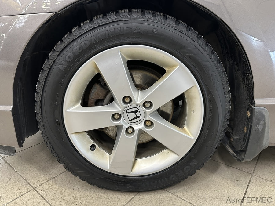 Фото Honda Civic VIII Рестайлинг с пробегом | №15