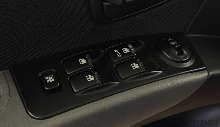 Фото HYUNDAI Matrix I Рестайлинг 2 с пробегом | №9 Фото HYUNDAI Matrix I Рестайлинг 2 с пробегом | №9