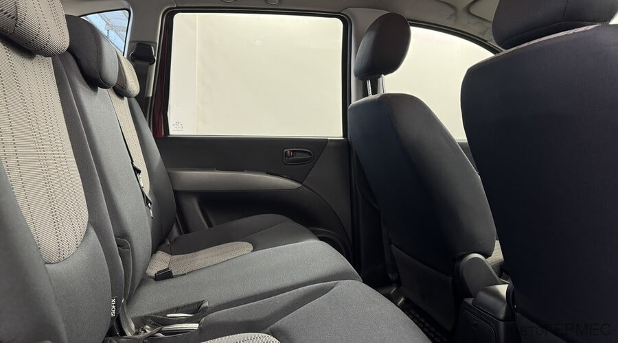 Фото HYUNDAI Matrix I Рестайлинг 2 с пробегом | №11 Фото HYUNDAI Matrix I Рестайлинг 2 с пробегом | №11