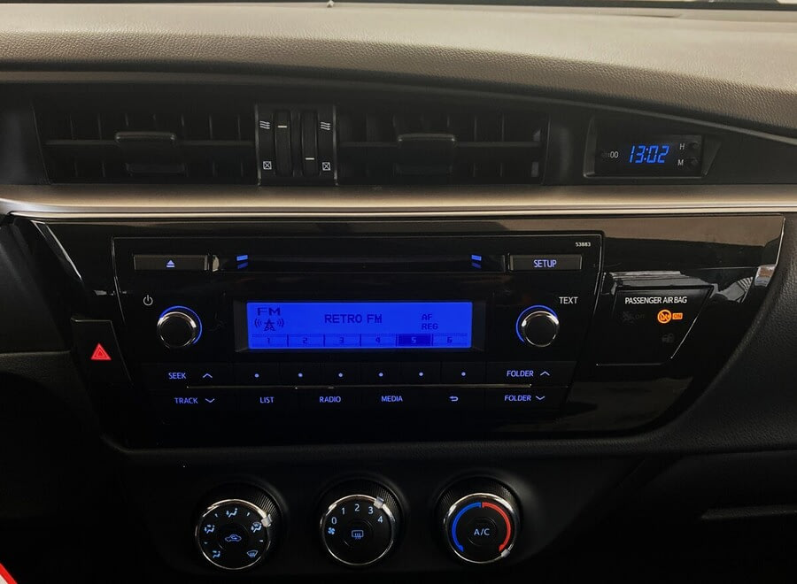 Фото TOYOTA Corolla XI (E160, E170) с пробегом | №7