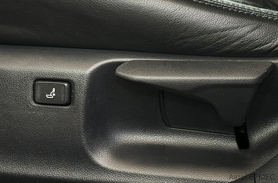 Фото TOYOTA Corolla XII (E210) с пробегом | №12 Фото TOYOTA Corolla XII (E210) с пробегом | №12