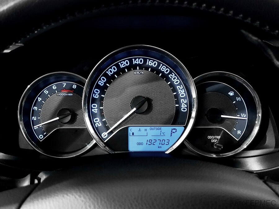 Фото TOYOTA Corolla XI (E160, E170) с пробегом | №6