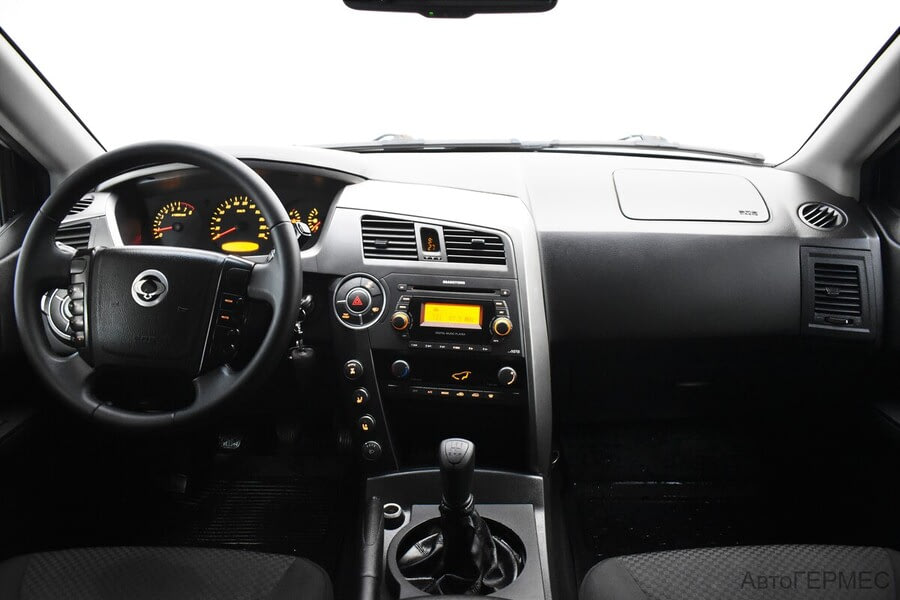 Фото SsangYong Kyron I Рестайлинг с пробегом | №5 Фото SsangYong Kyron I Рестайлинг с пробегом | №5