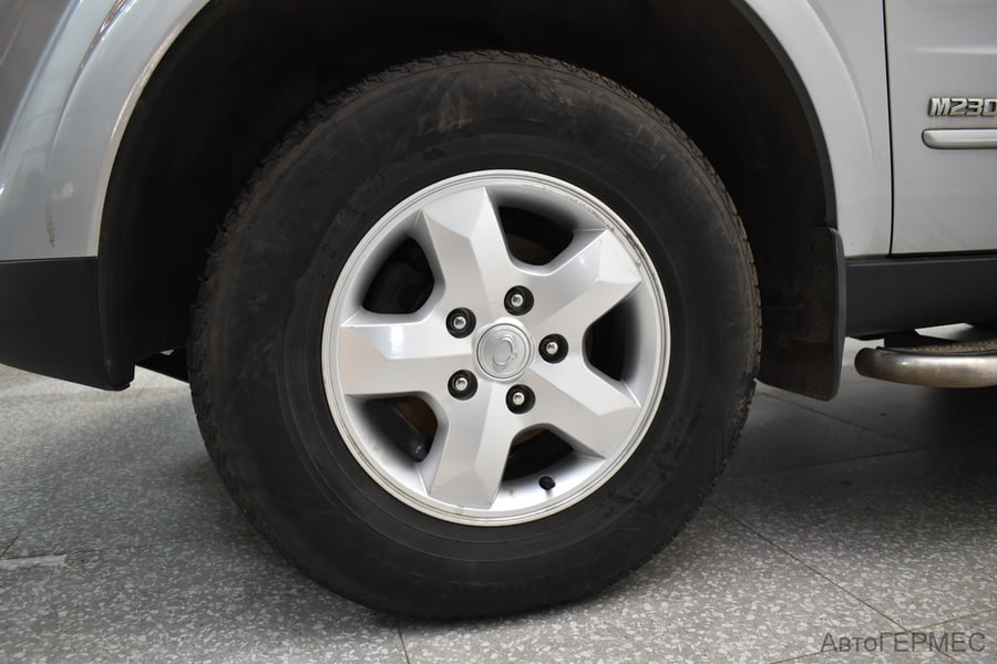 Фото SsangYong Kyron I Рестайлинг с пробегом | №15 Фото SsangYong Kyron I Рестайлинг с пробегом | №15