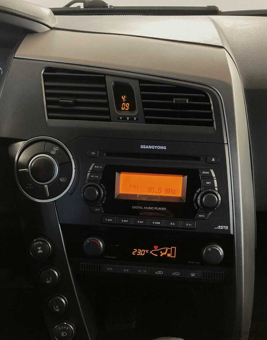 Фото SsangYong Kyron I Рестайлинг с пробегом | №7