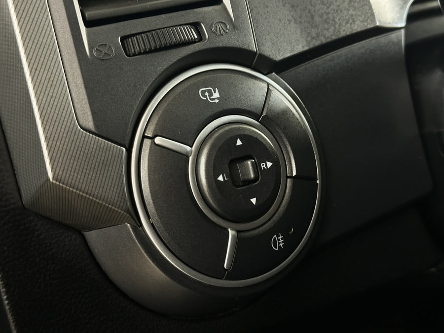 Фото SsangYong Kyron I Рестайлинг с пробегом | №9