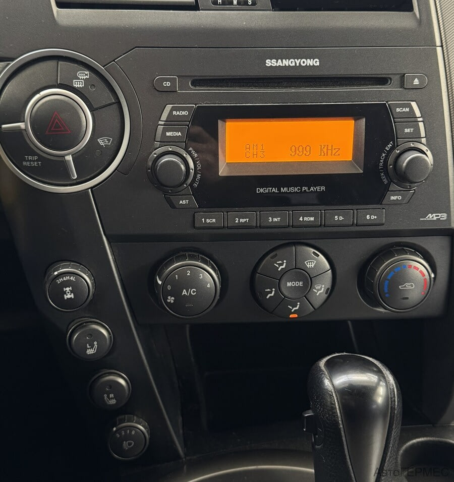 Фото SsangYong Kyron I Рестайлинг с пробегом | №9