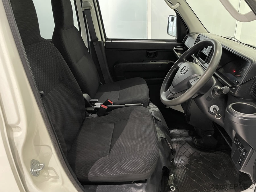 Фото DAIHATSU Hijet X с пробегом | №11