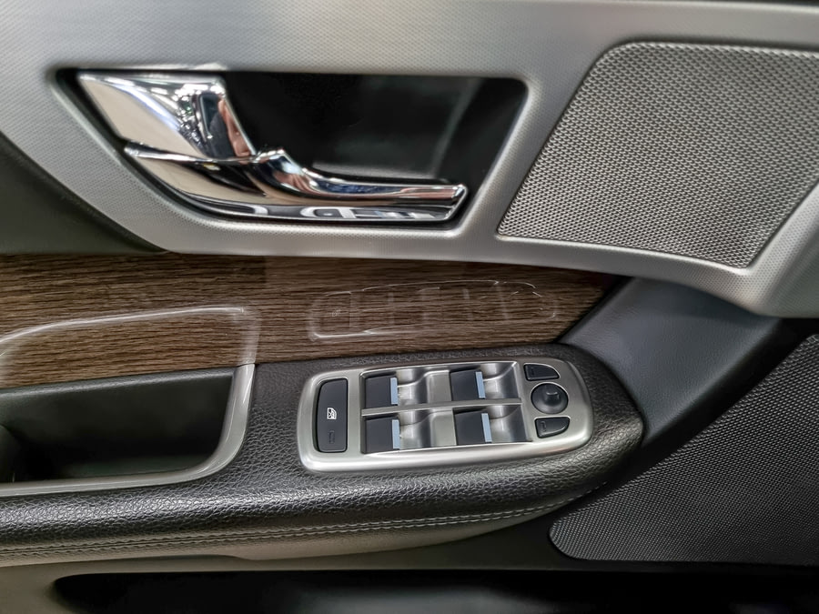 Фото JAGUAR Xf I Рестайлинг с пробегом | №7 Фото JAGUAR Xf I Рестайлинг с пробегом | №7