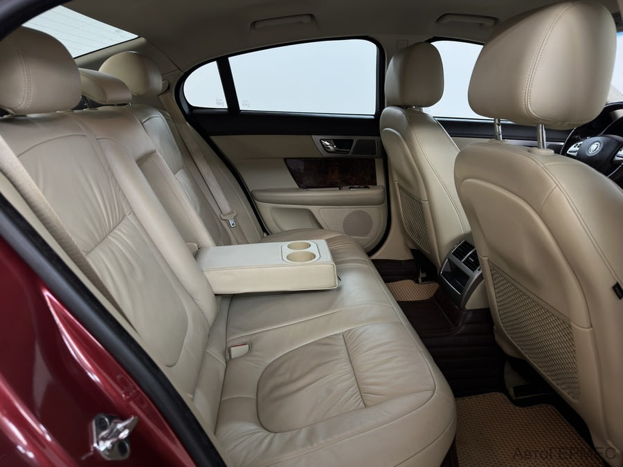 Фото JAGUAR Xf I с пробегом | №10