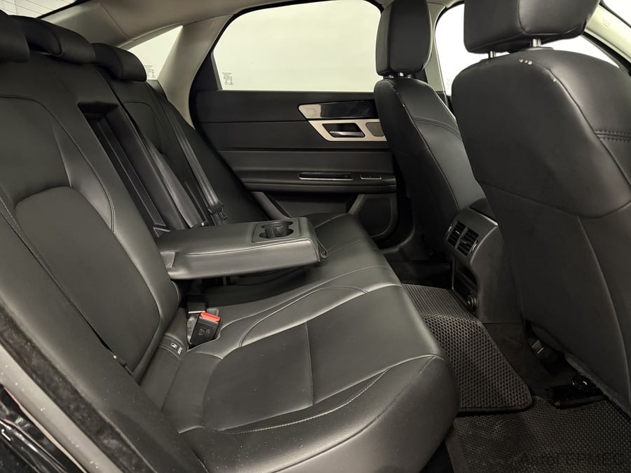 Фото JAGUAR Xf II с пробегом | №12