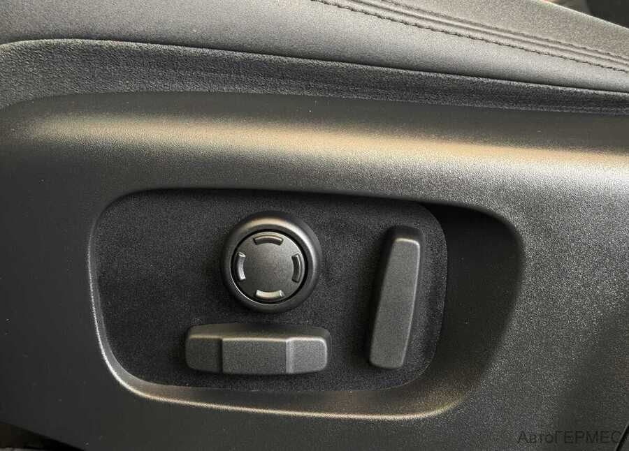 Фото LAND ROVER Discovery Sport I Рестайлинг с пробегом | №13