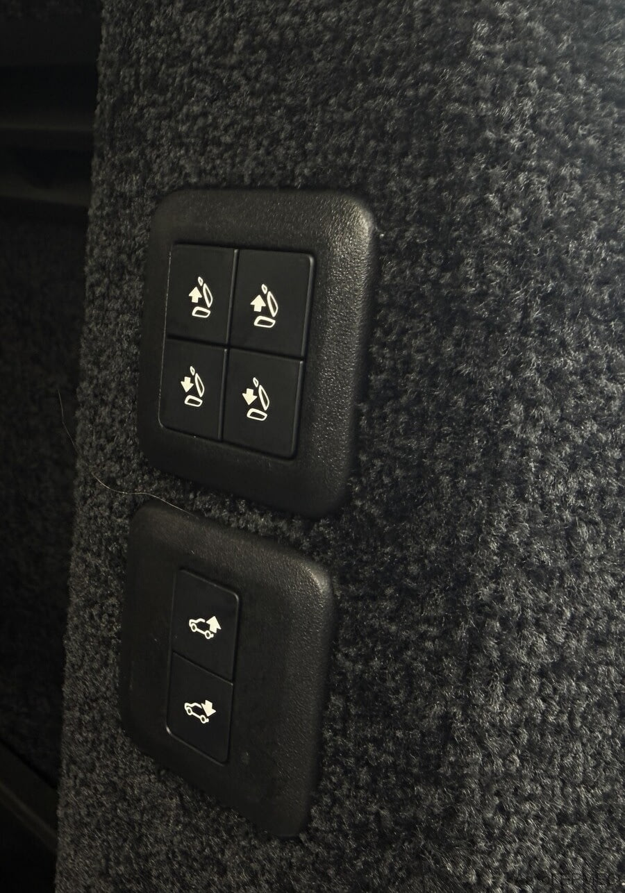 Фото LAND ROVER Range Rover IV Рестайлинг с пробегом | №13