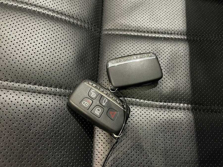 Фото LAND ROVER Range Rover IV с пробегом | №24