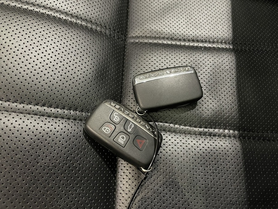 Фото LAND ROVER Range Rover IV с пробегом | №25