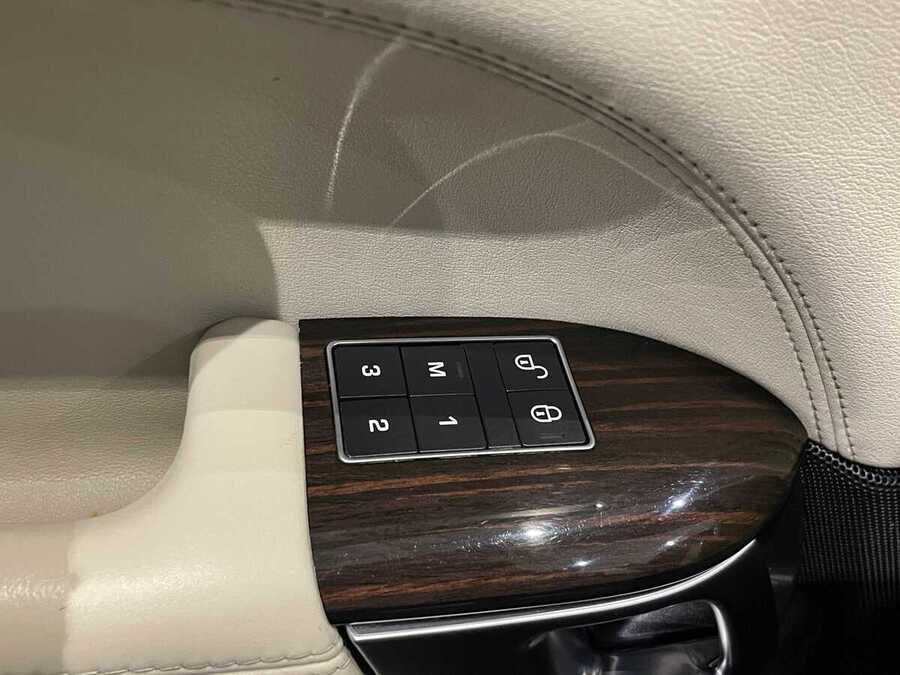 Фото LAND ROVER Range Rover IV с пробегом | №9